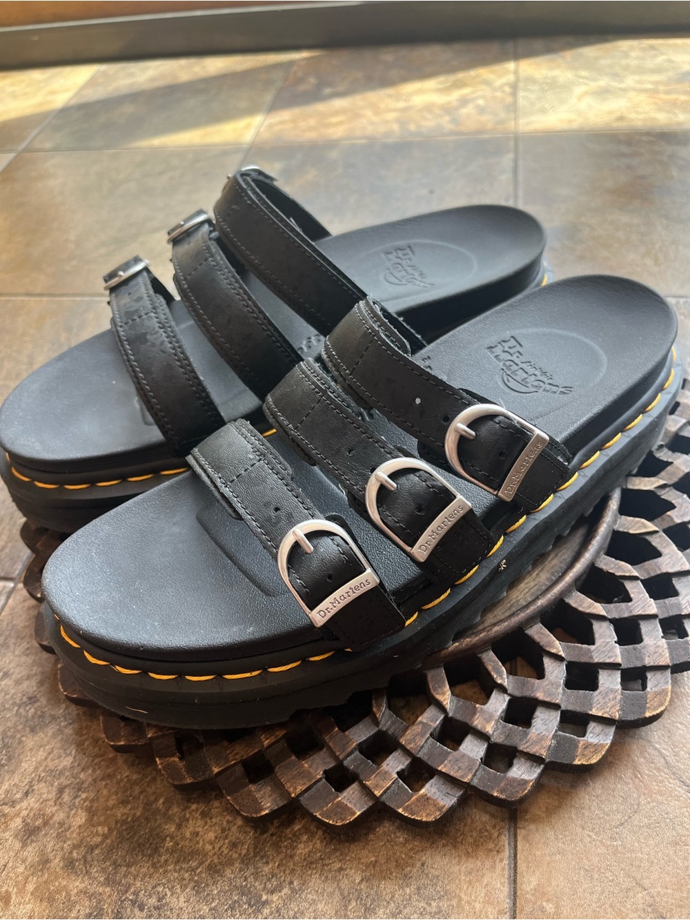 Dr. Martens BLAIRE LEATHER SLIDE SANDALS